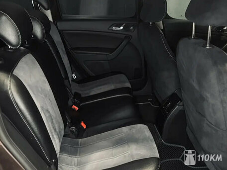Skoda, Yeti, 1800, 152, бензин, внедорожник, робот, полный привод, среднее состояние, левый, коричневый, 1 299 000 ₽